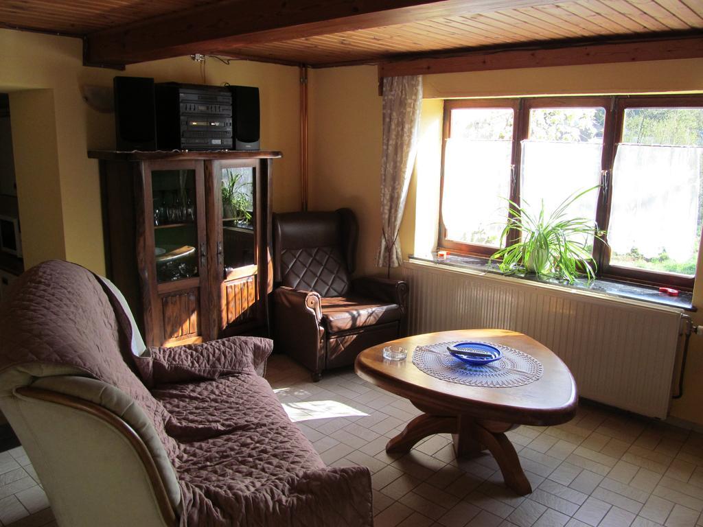 Les Chevrefeuilles Villa Walcourt Екстериор снимка